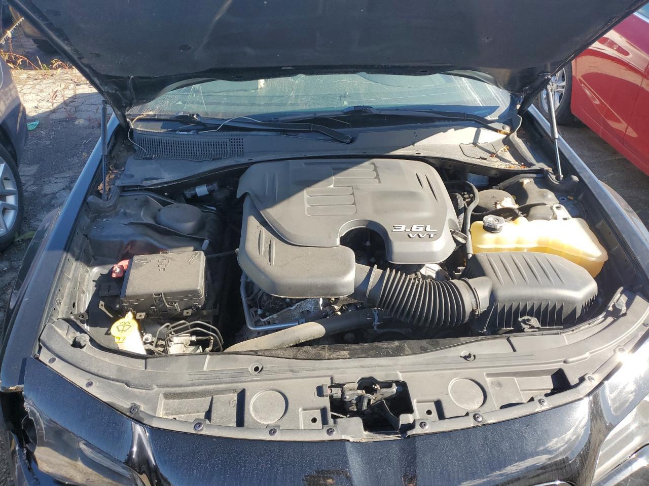 2018 CHRYSLER 300
