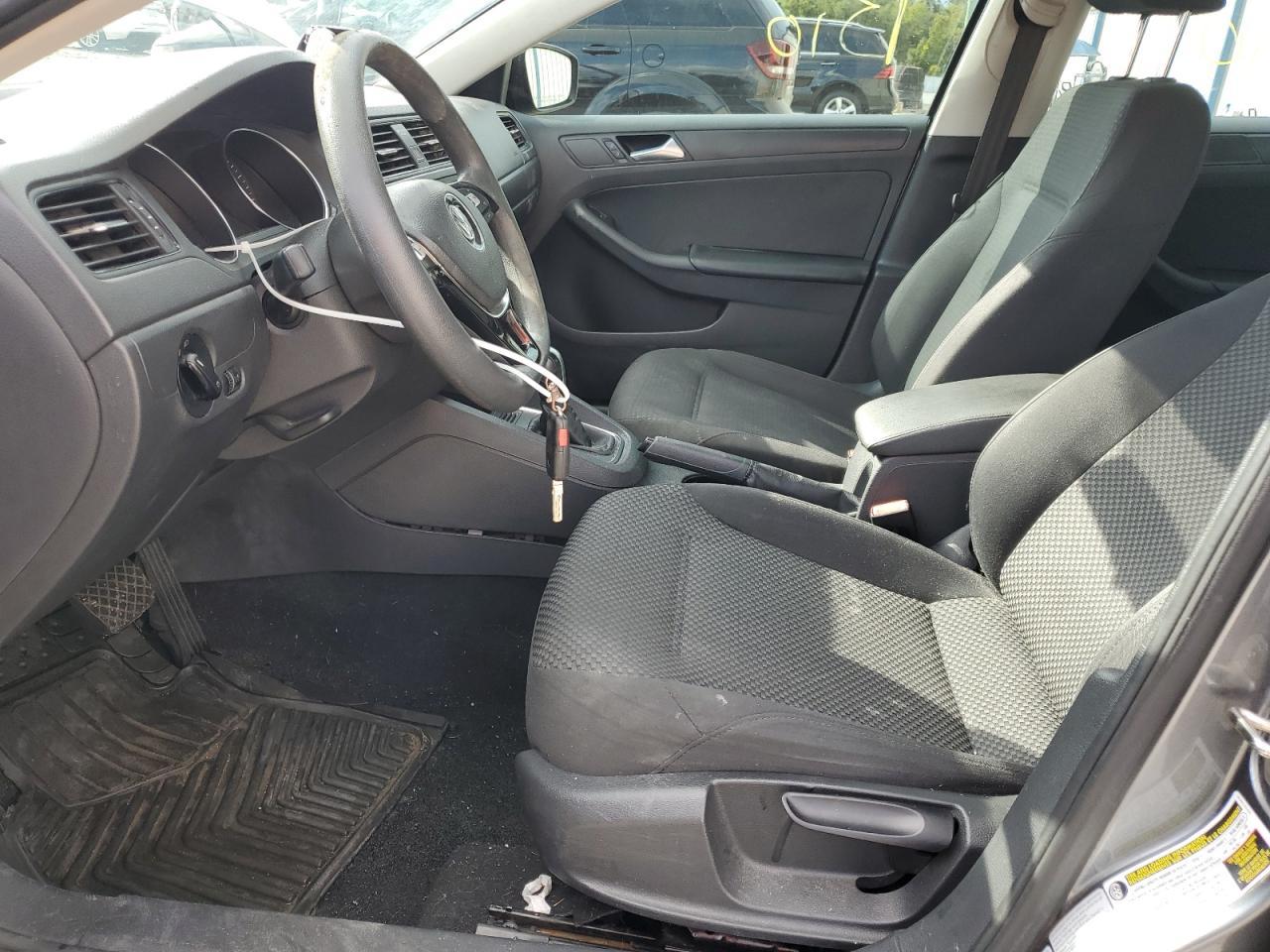2015 VOLKSWAGEN JETTA