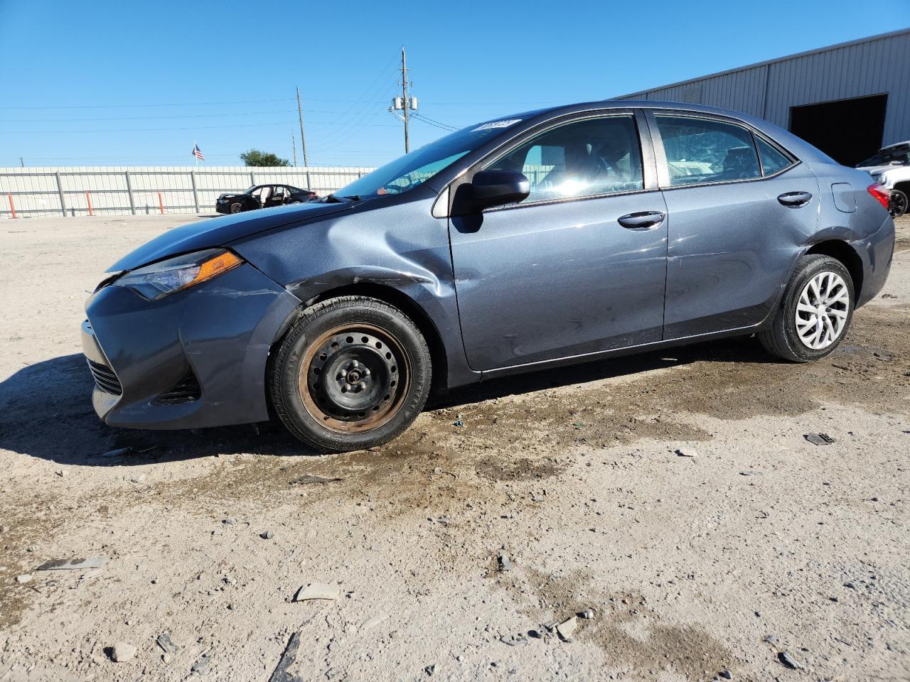 2017 TOYOTA COROLLA