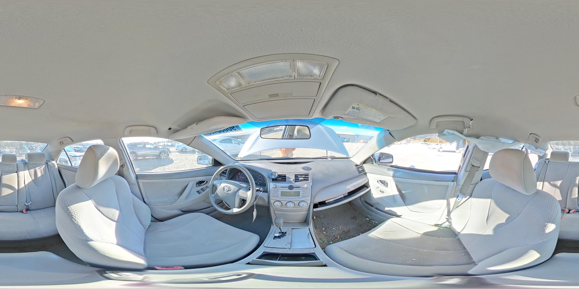 2011 TOYOTA CAMRY