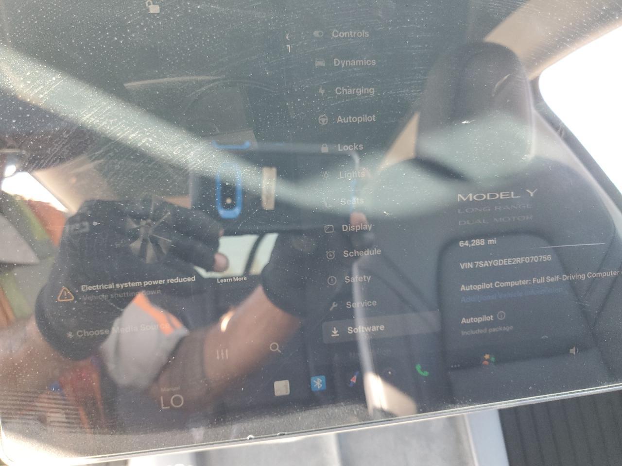 2024 TESLA MODEL Y