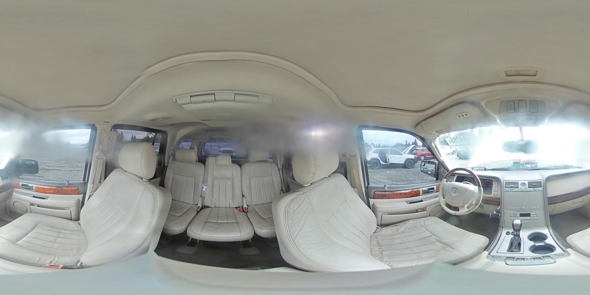 2004 LINCOLN Navigator