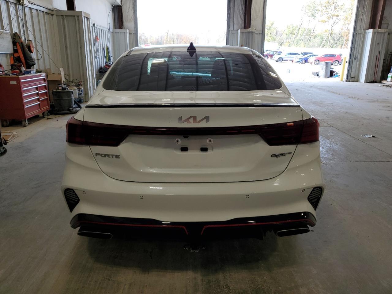 2023 KIA FORTE