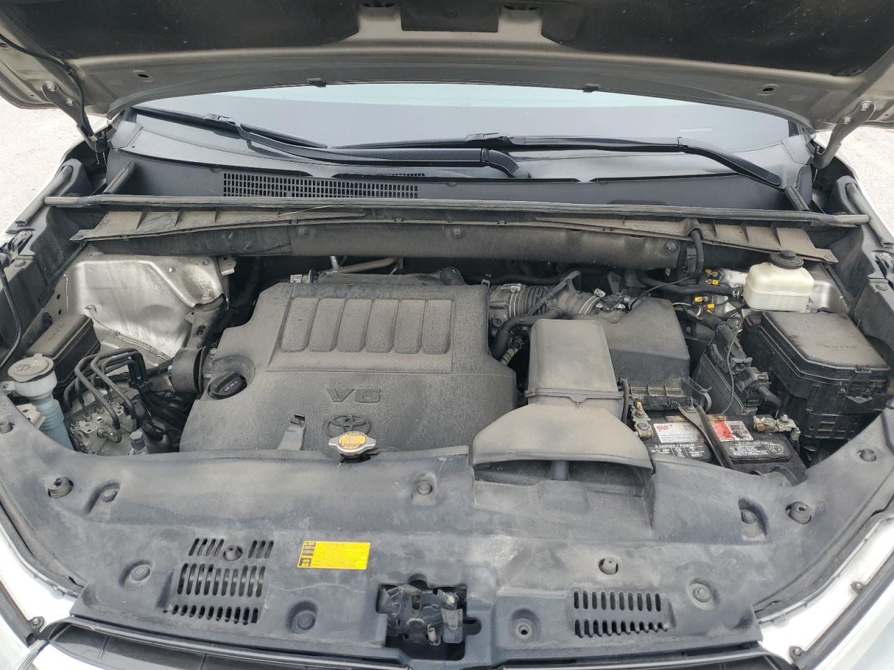 2015 TOYOTA HIGHLANDER
