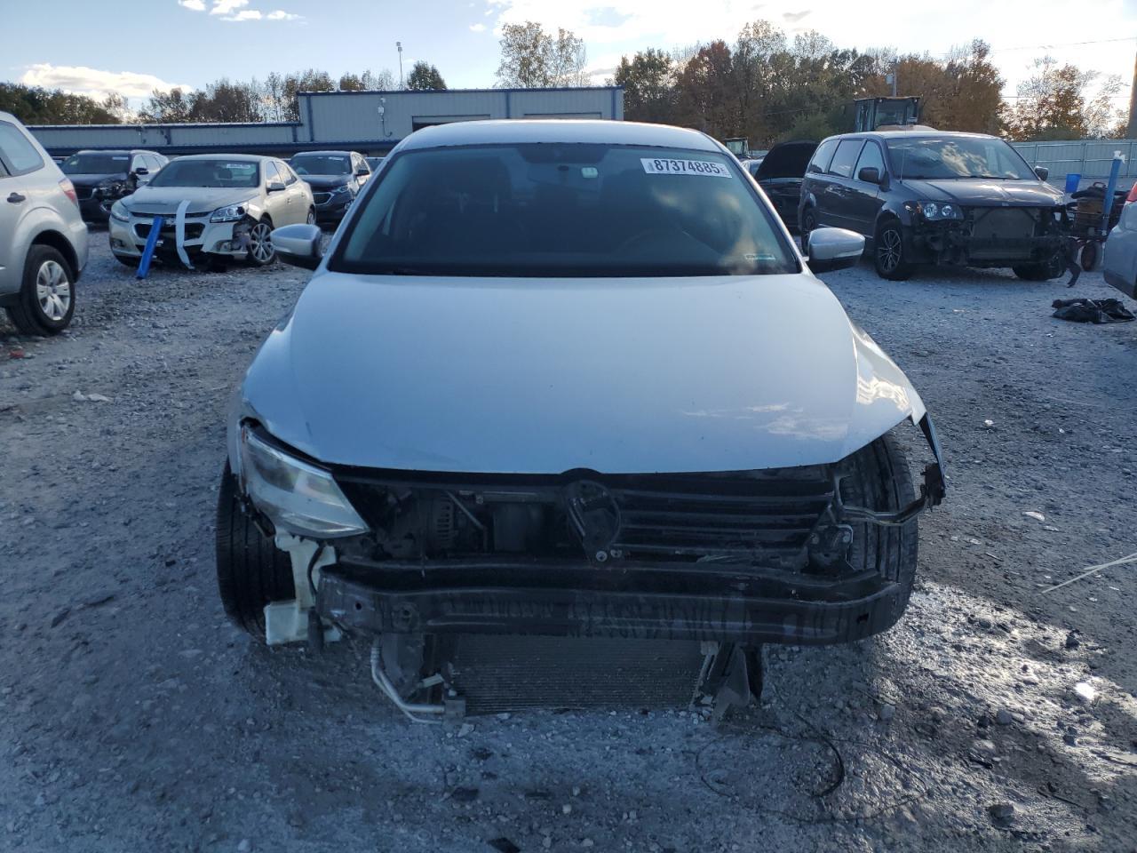 2012 VOLKSWAGEN JETTA