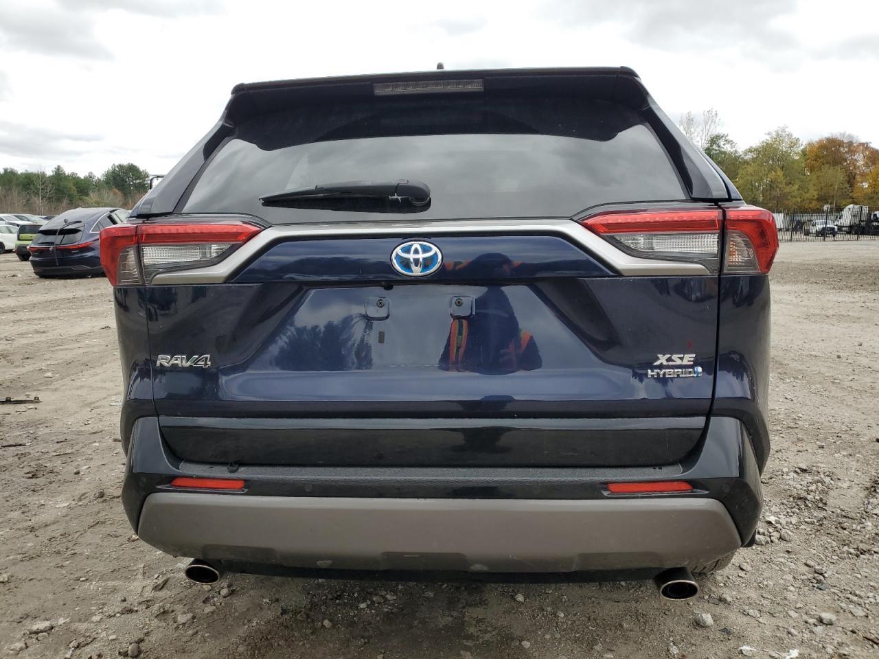 2020 TOYOTA RAV4