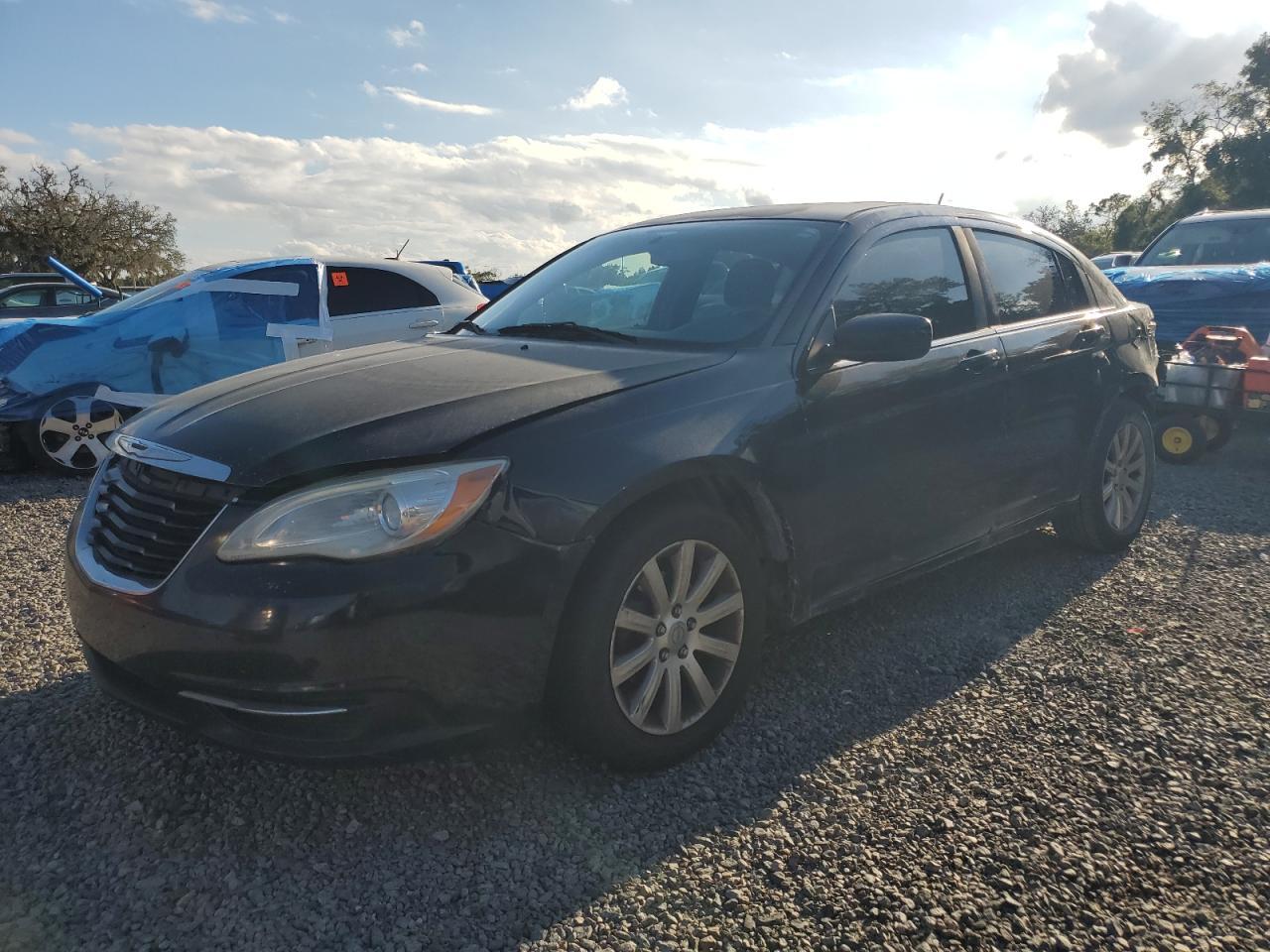 2012 CHRYSLER 200