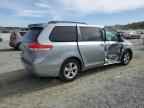 2011 TOYOTA SIENNA