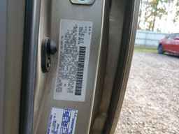 2004 TOYOTA SIENNA