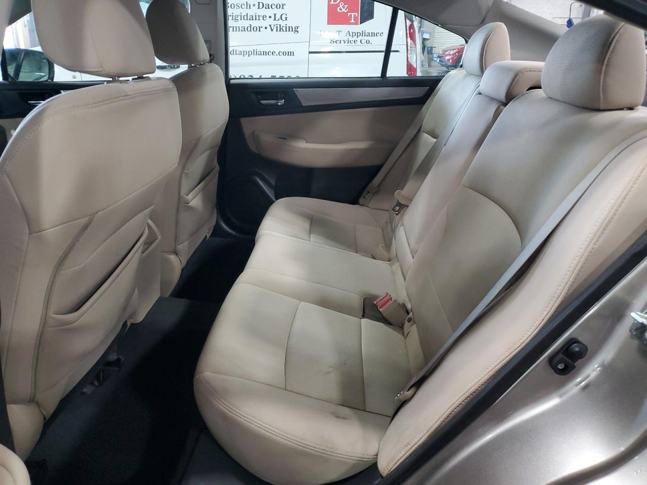 2016 SUBARU Legacy