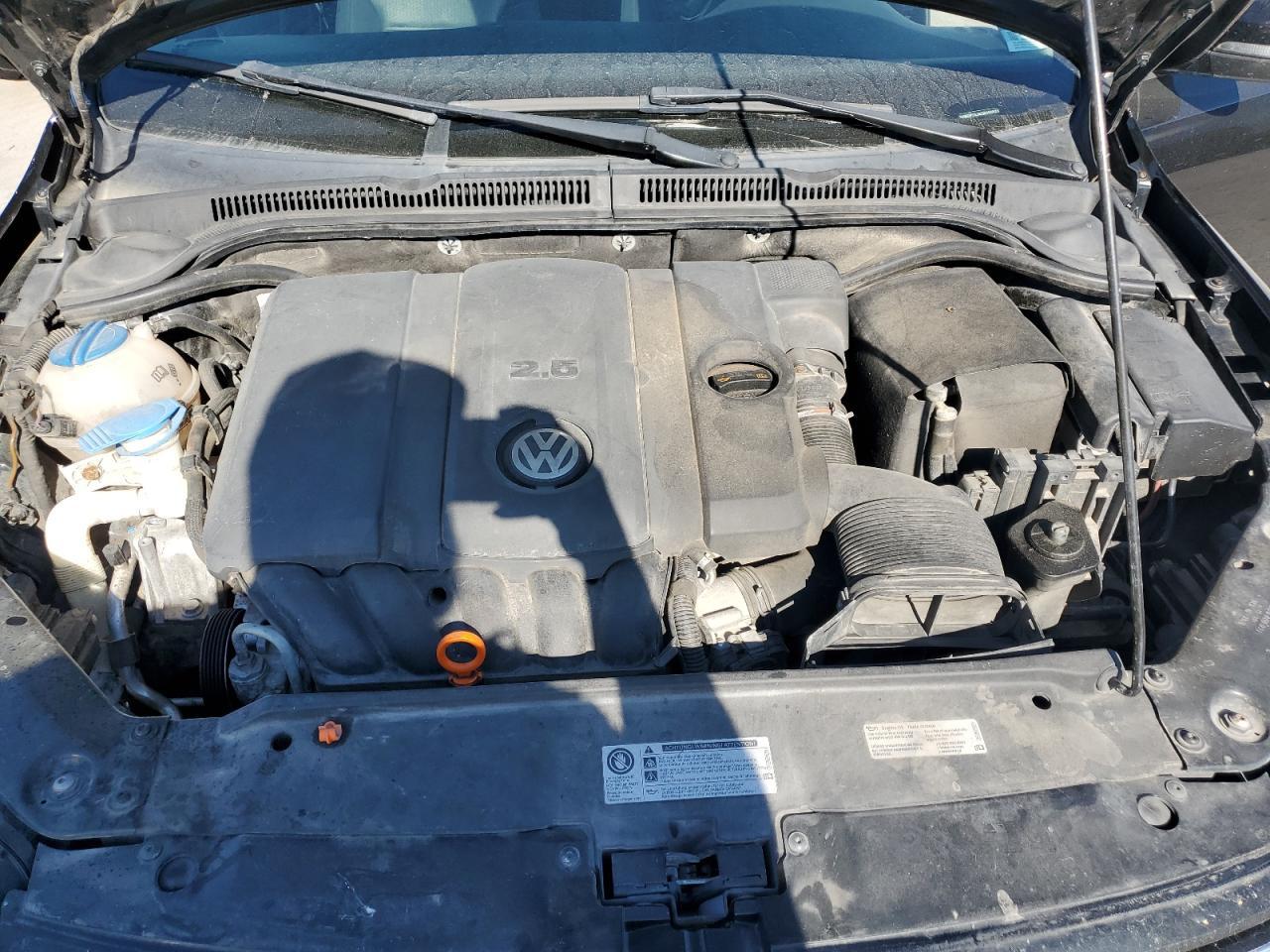 2012 VOLKSWAGEN JETTA