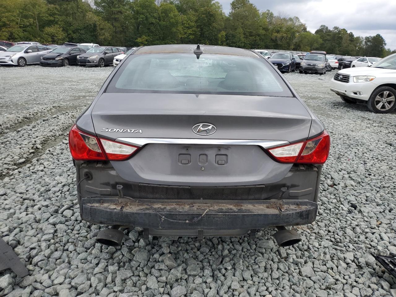 2011 HYUNDAI SONATA
