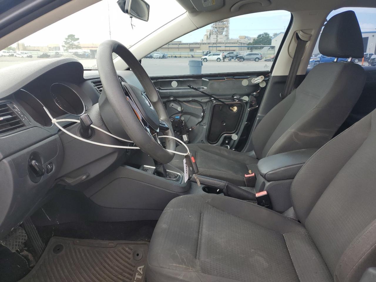 2016 VOLKSWAGEN JETTA