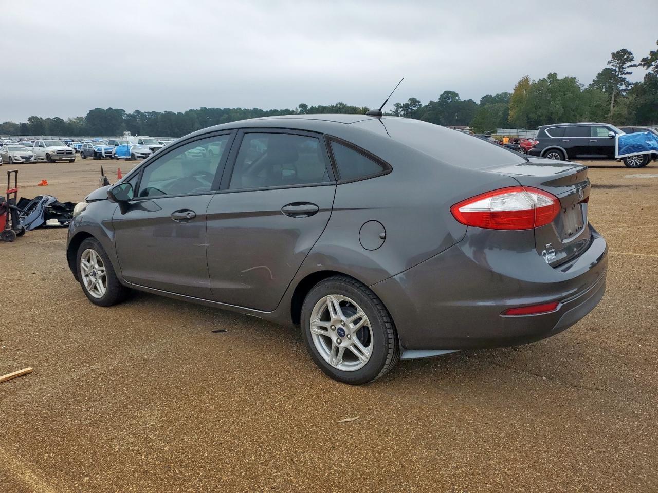 2017 FORD Fiesta