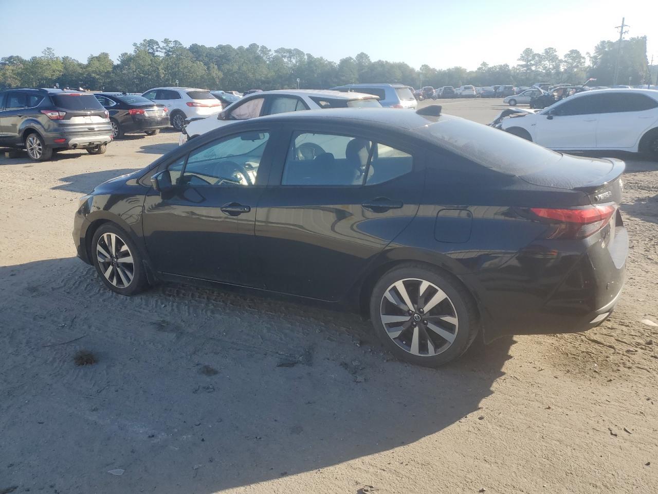 2020 NISSAN VERSA