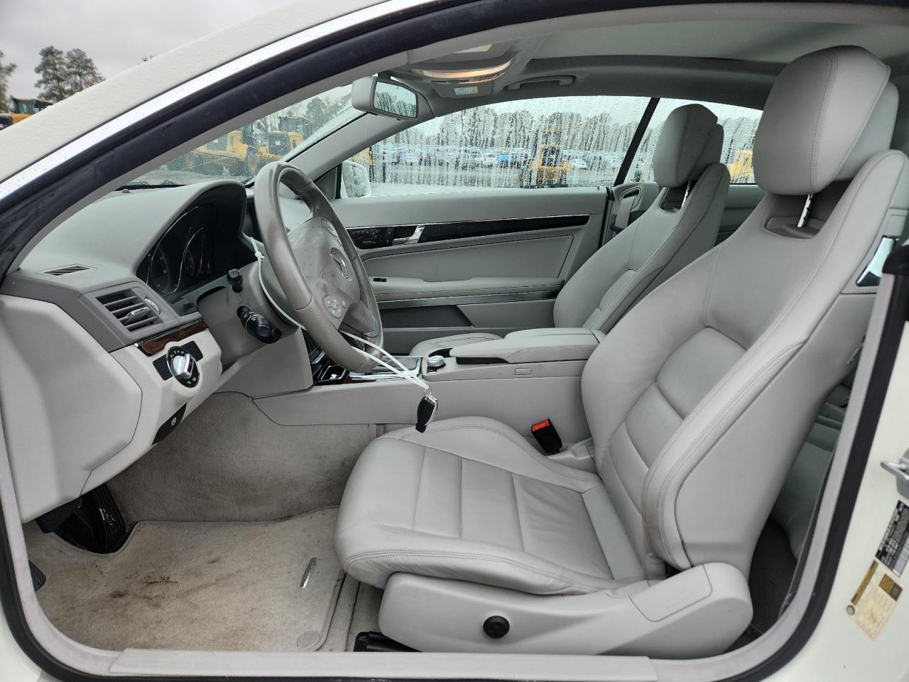 2010 MERCEDES-BENZ E-Class