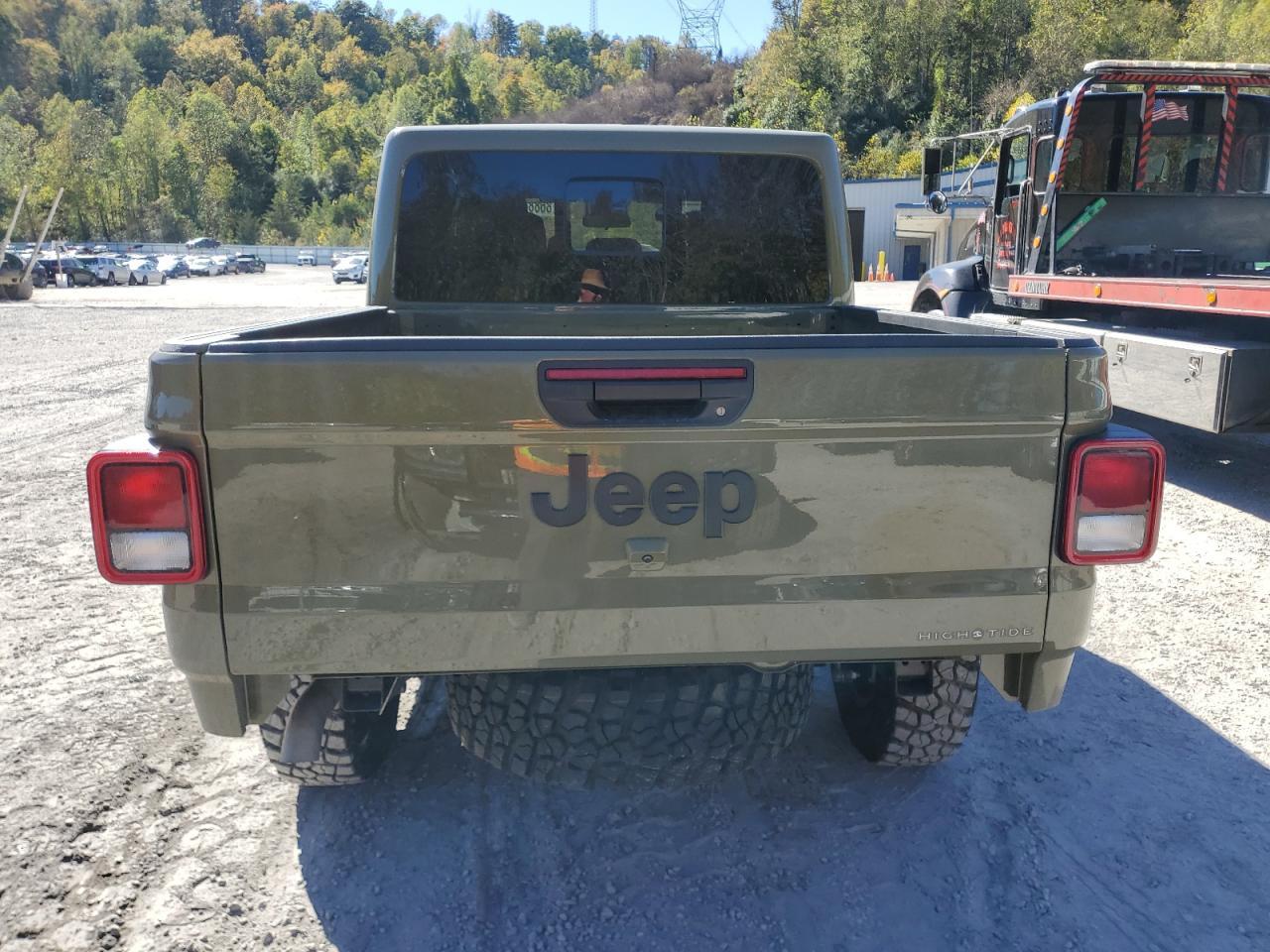 2025 JEEP Gladiator
