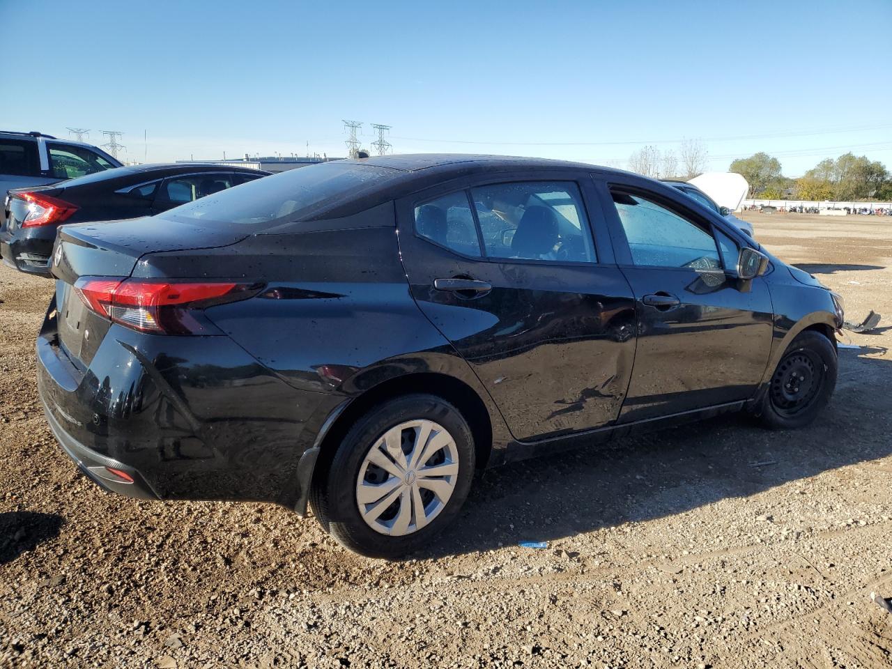 2025 NISSAN VERSA