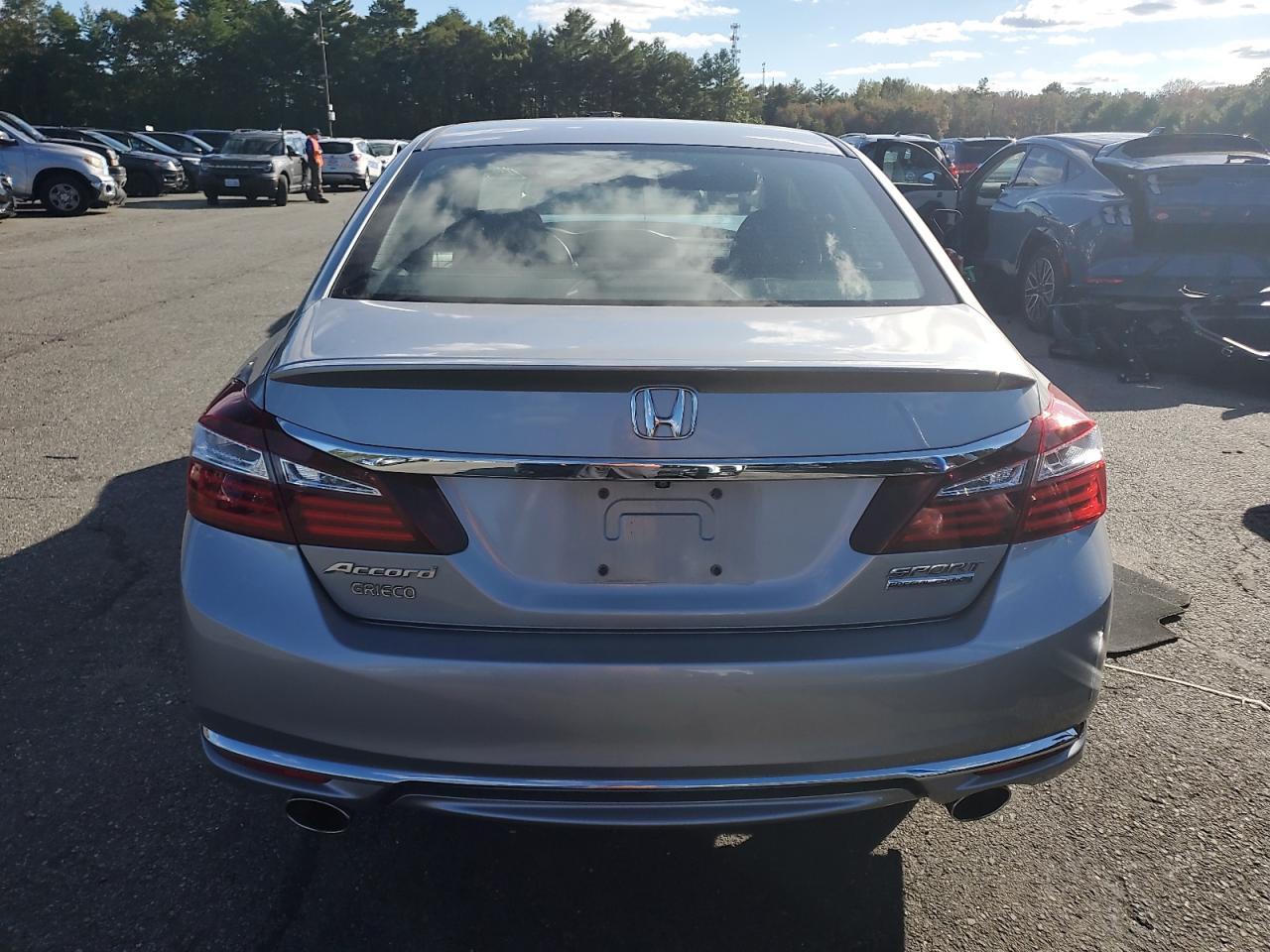 2017 HONDA ACCORD