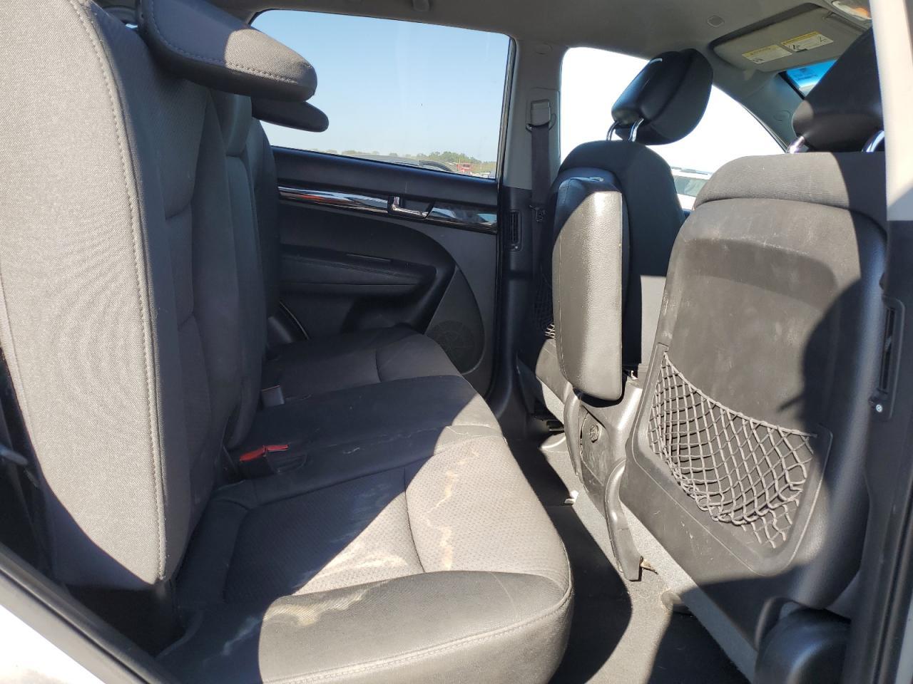 2011 KIA SORENTO