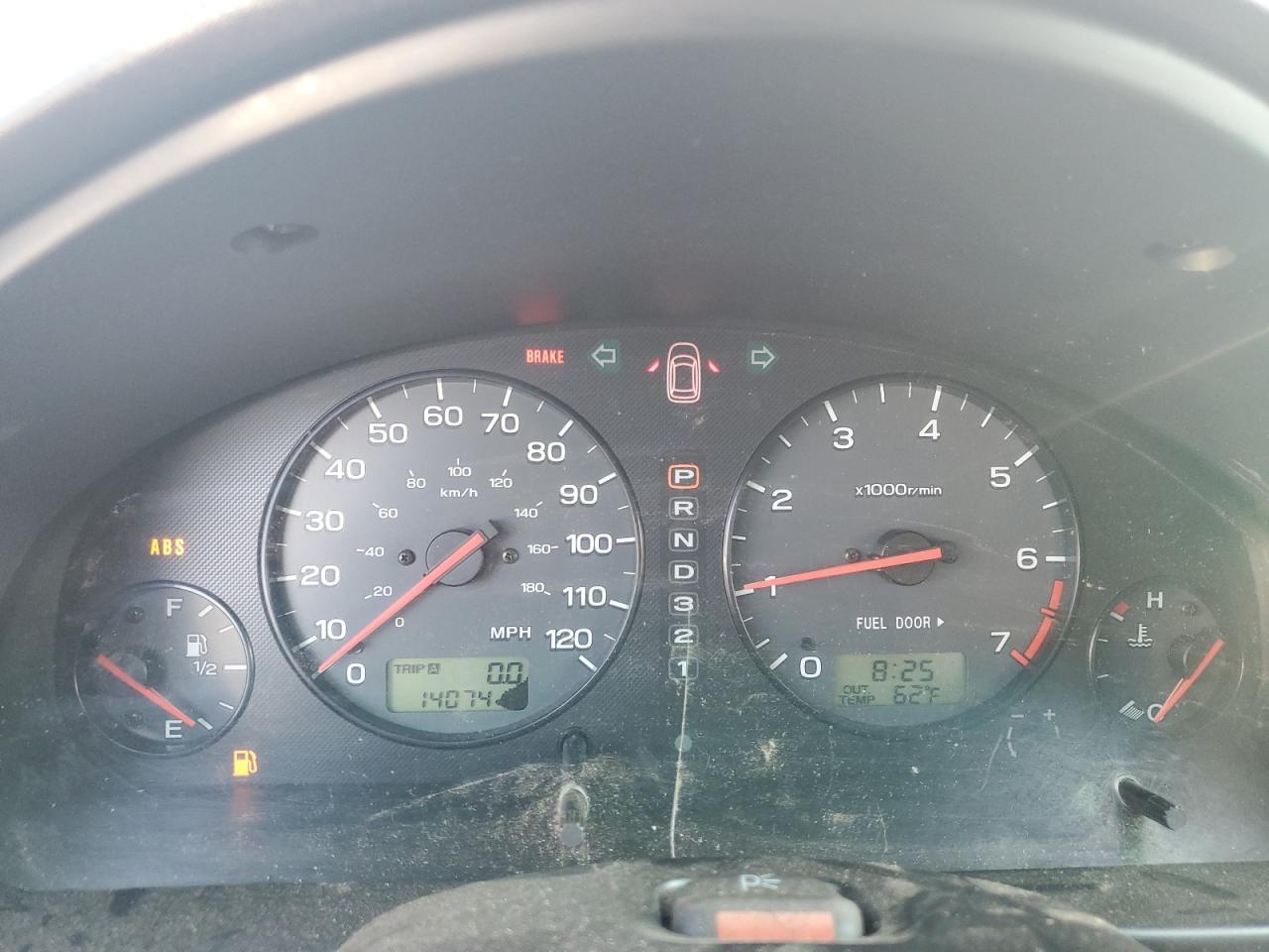 2001 SUBARU Legacy