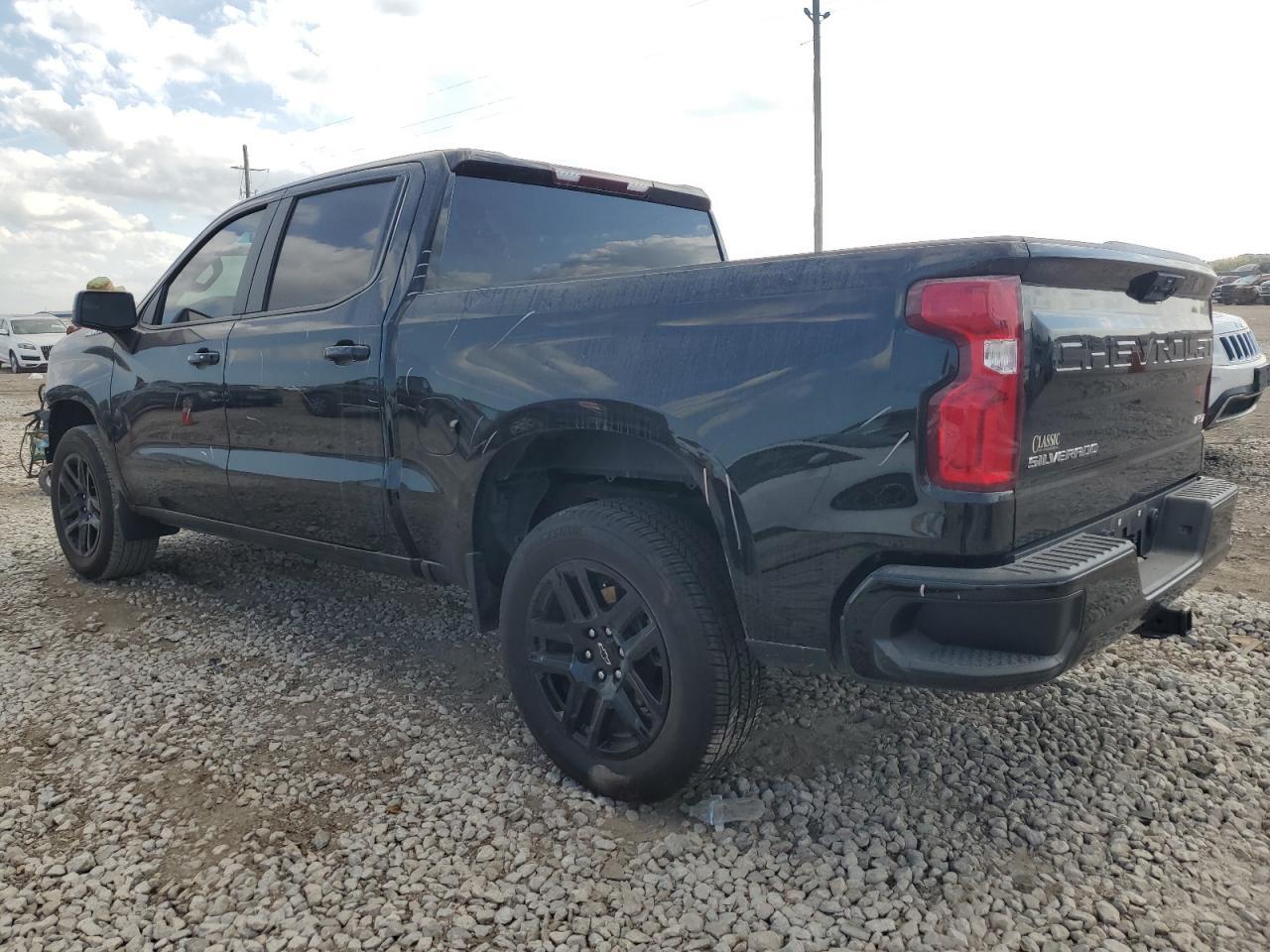 2025 CHEVROLET Silverado