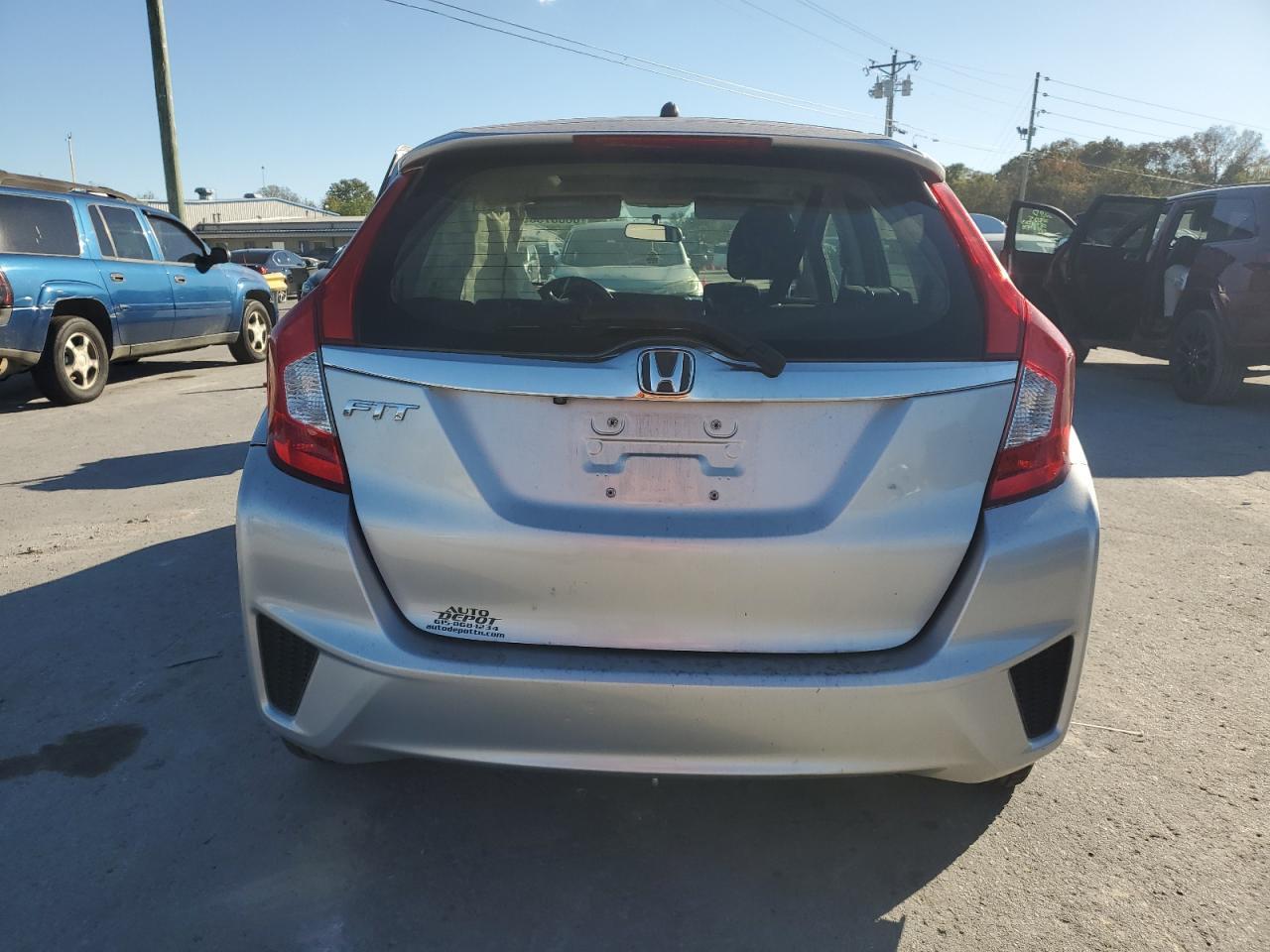 2016 HONDA FIT