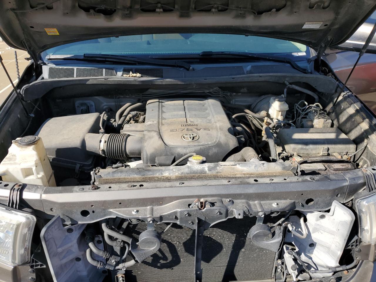 2012 TOYOTA TUNDRA