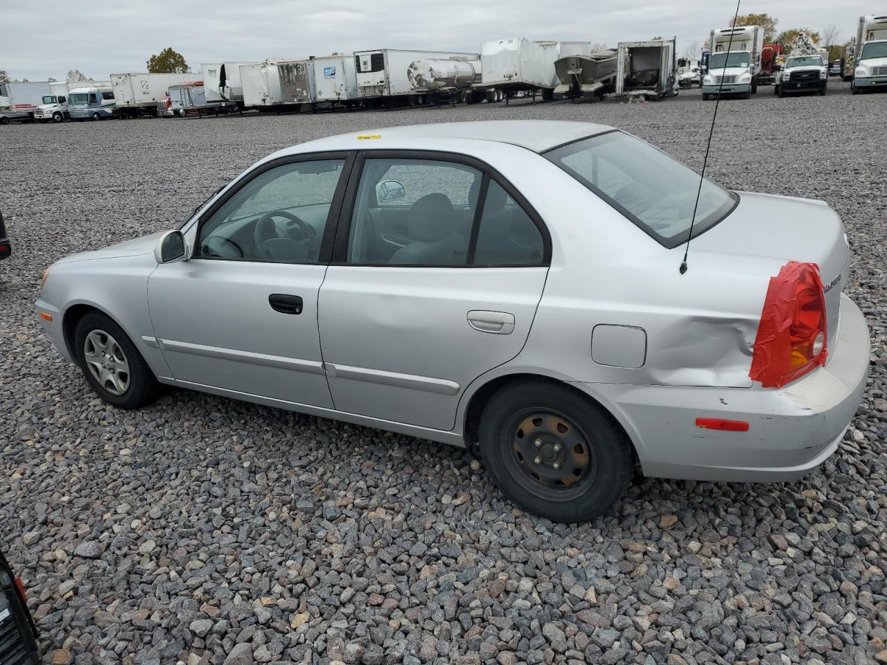 2003 HYUNDAI ACCENT