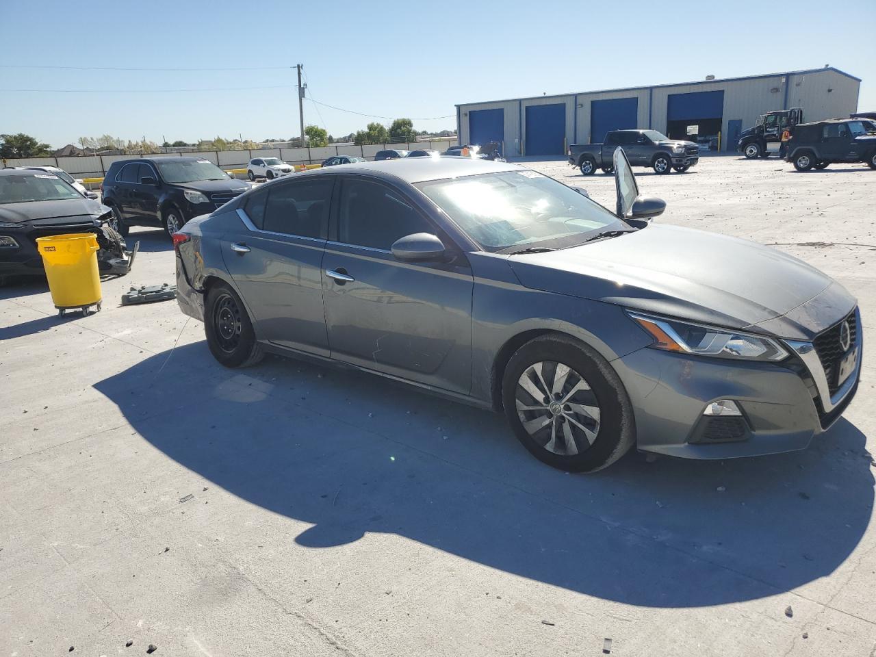 2020 NISSAN ALTIMA