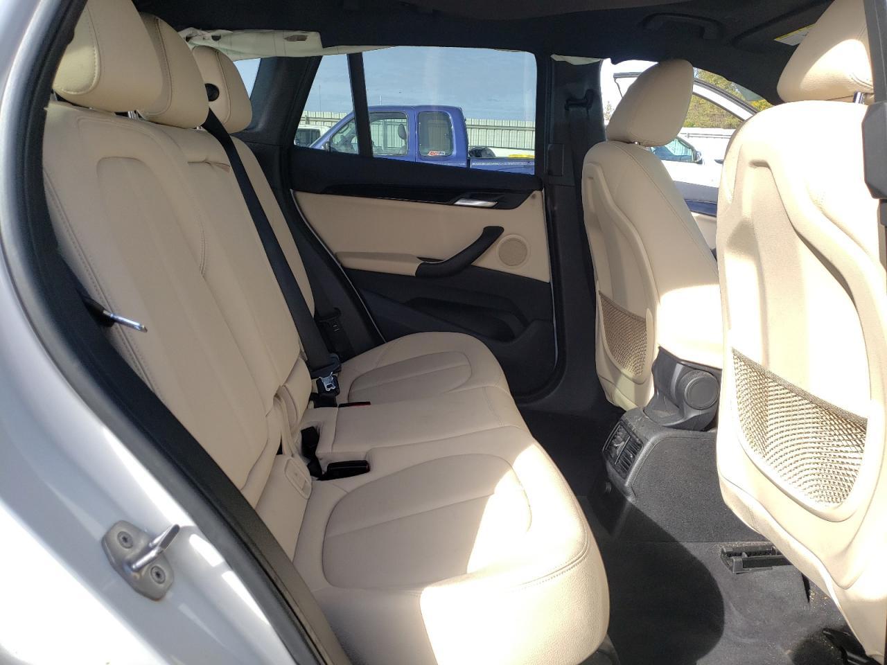 2016 BMW X1