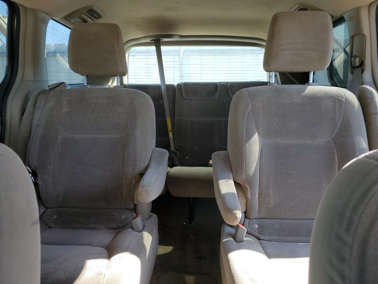2009 TOYOTA SIENNA