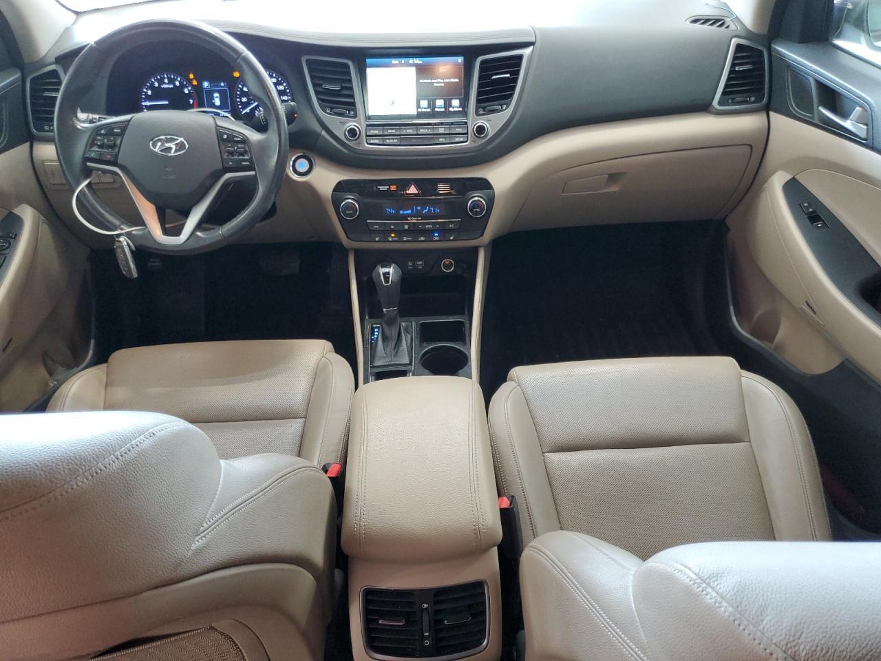 2017 HYUNDAI TUCSON