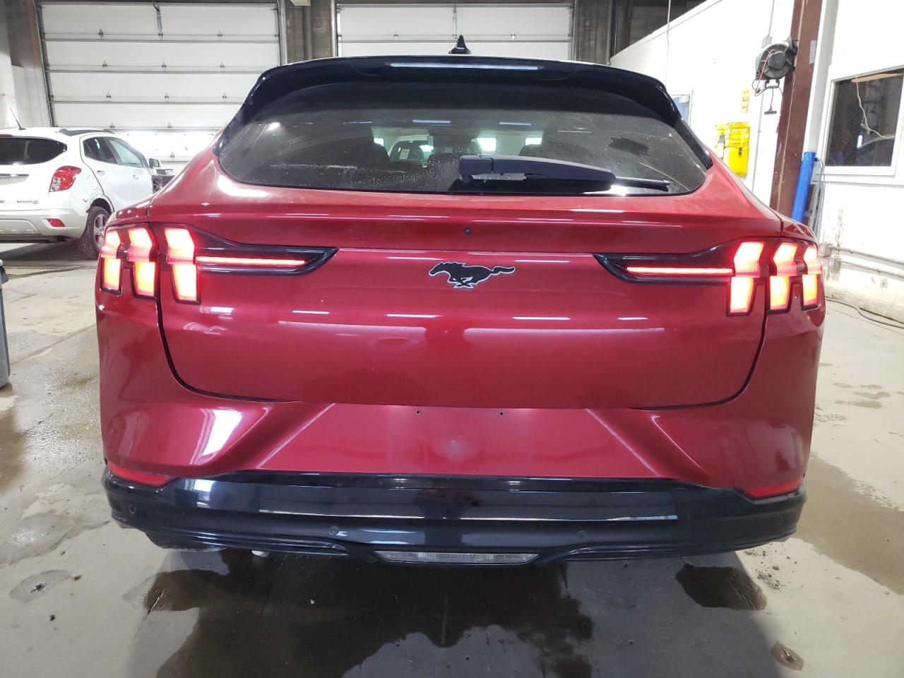 2021 FORD Mustang Mach-E