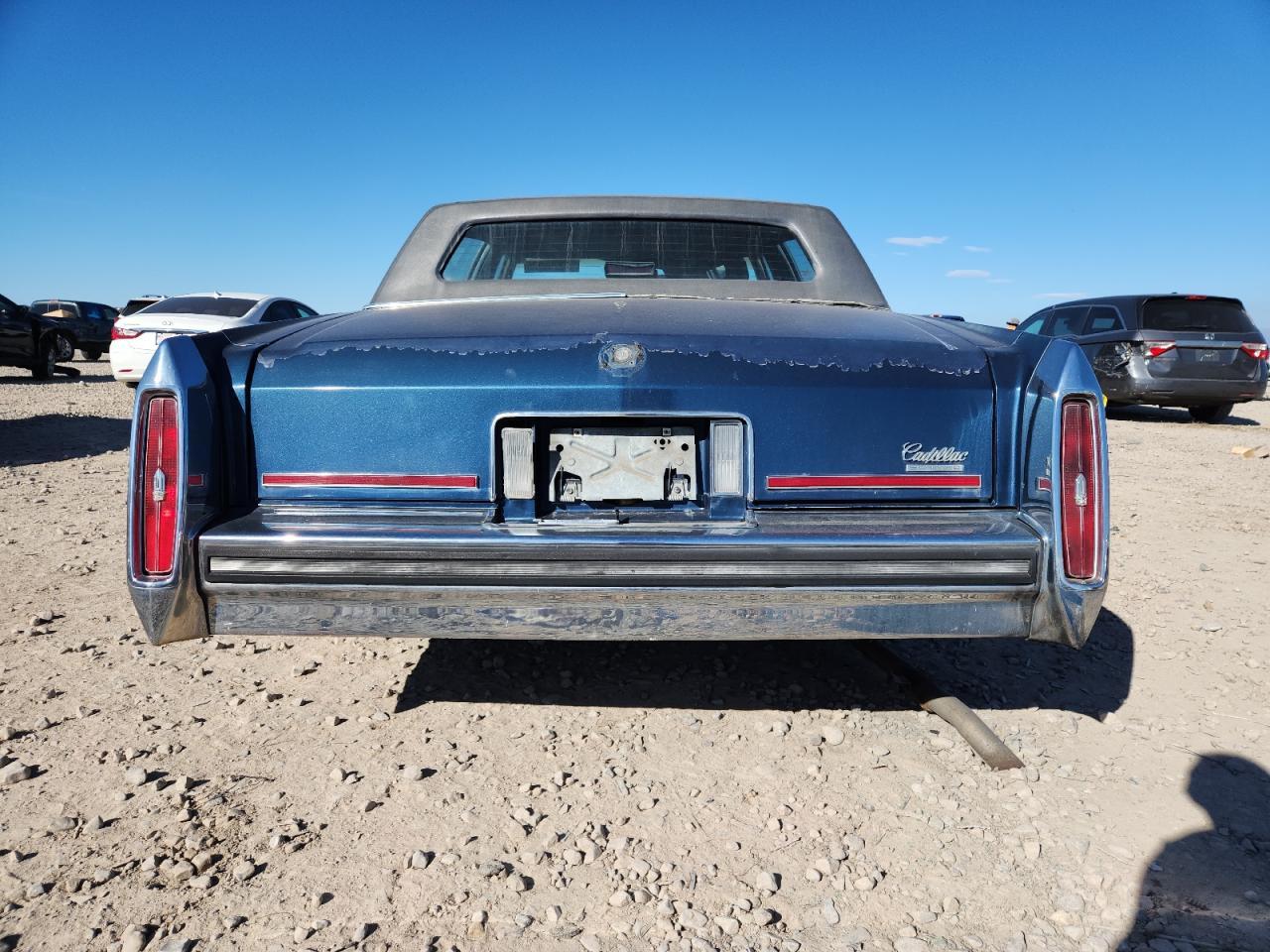 1989 CADILLAC Brougham