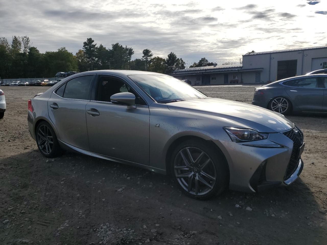 2020 LEXUS IS 300