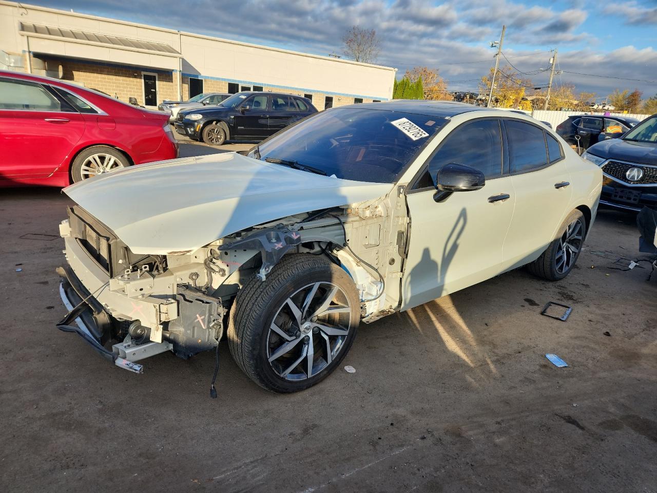 2019 VOLVO S60