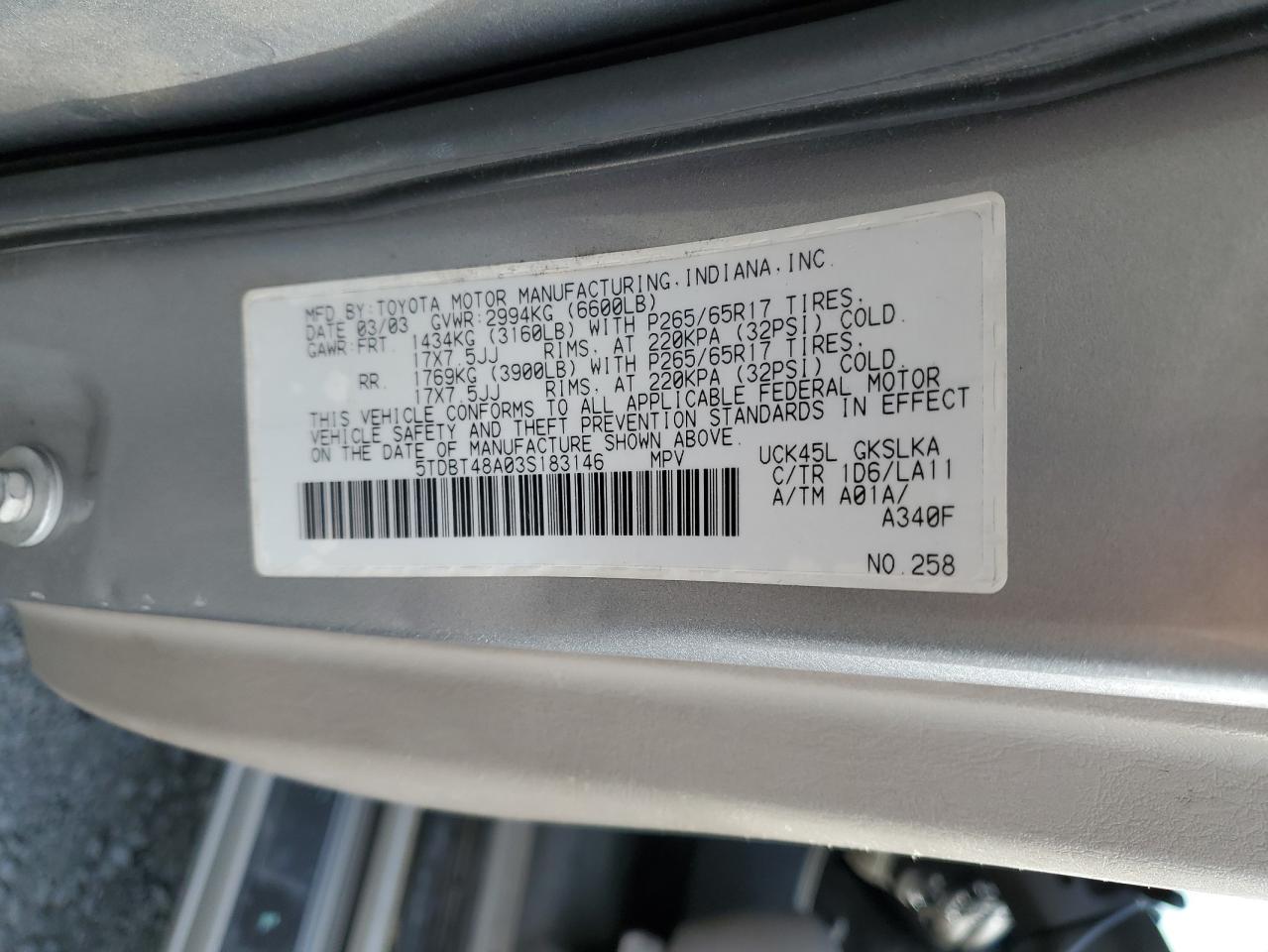 2003 TOYOTA Sequoia