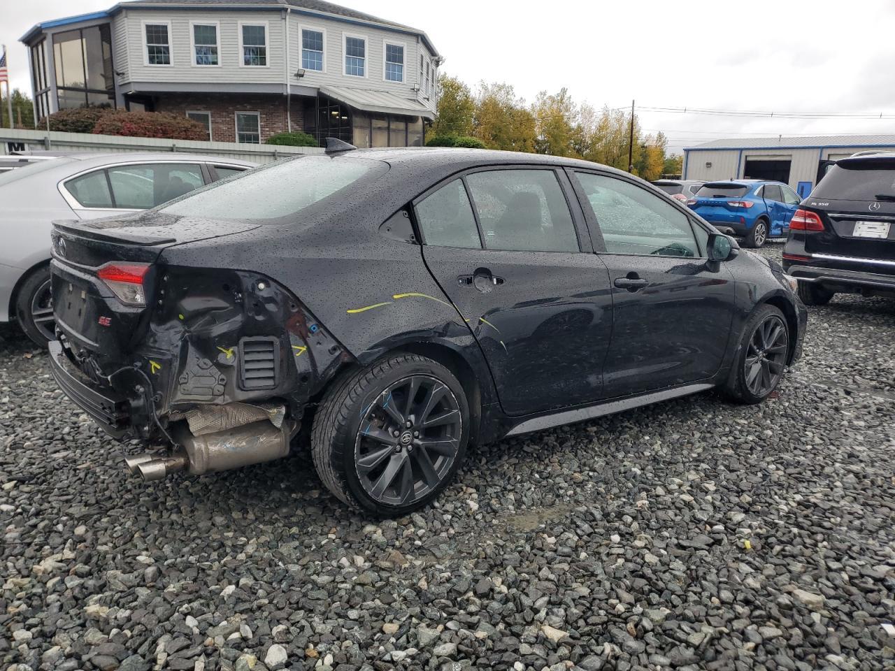 2023 TOYOTA COROLLA