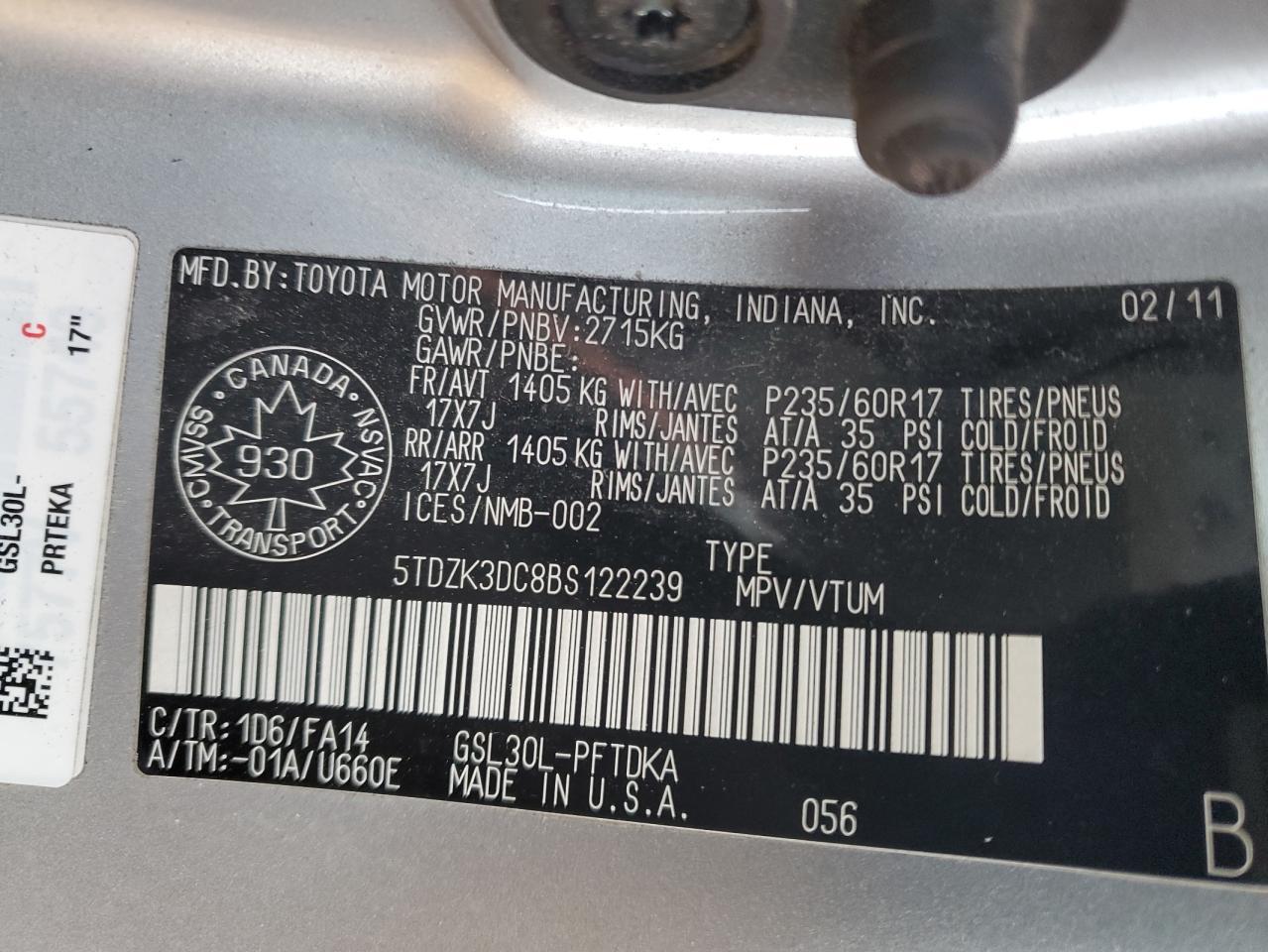 2011 TOYOTA SIENNA