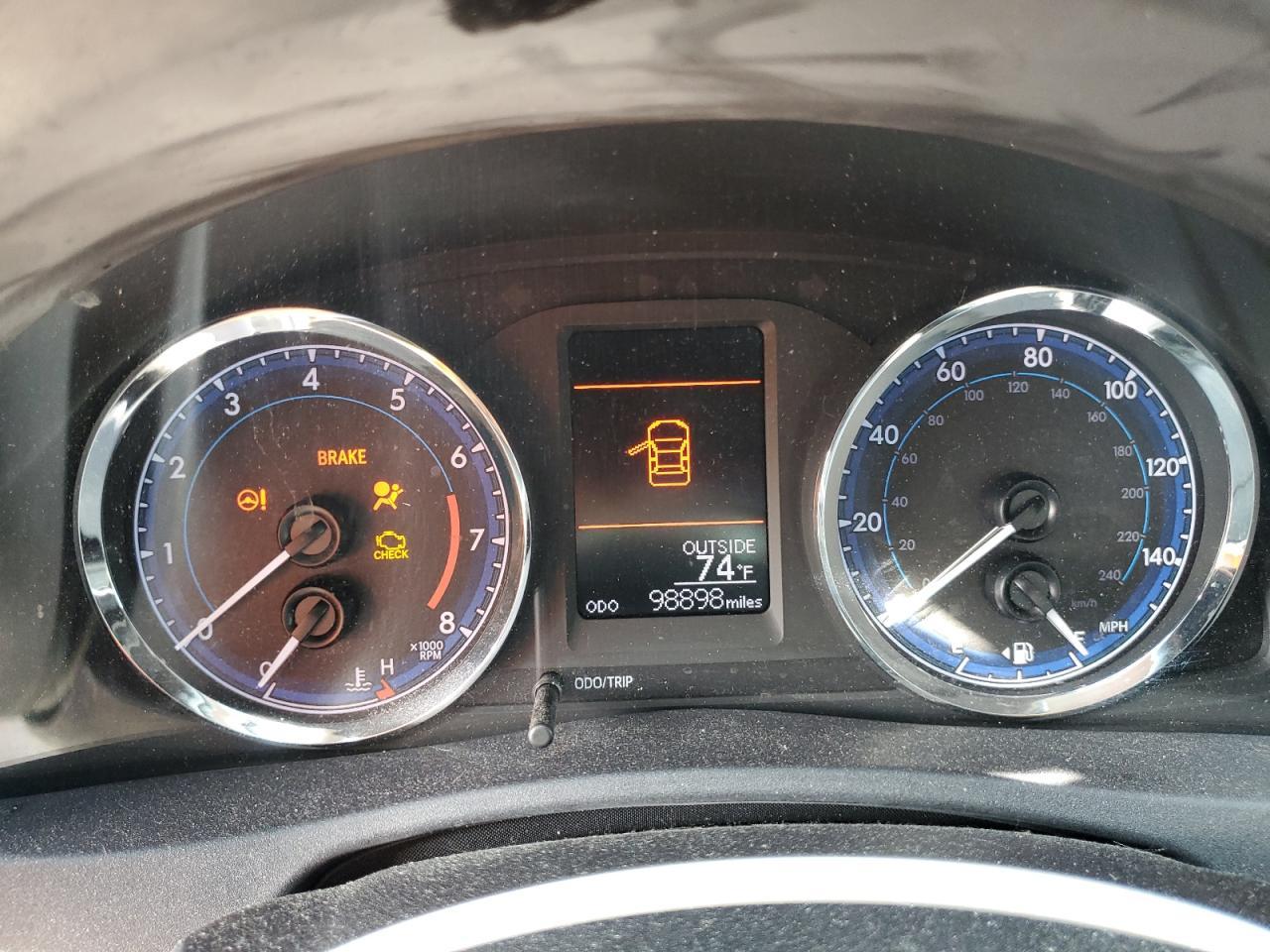 2019 TOYOTA COROLLA
