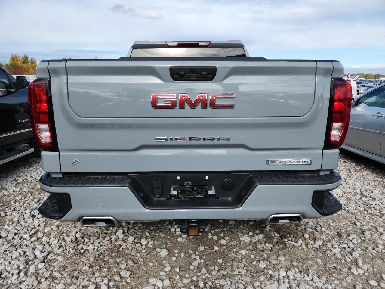 2024 GMC Sierra