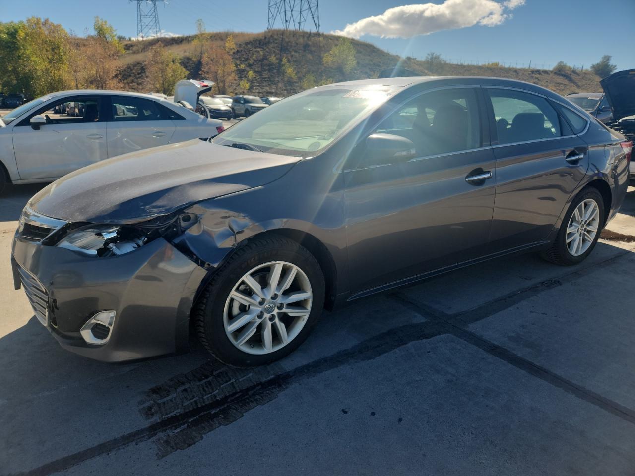 2014 TOYOTA Avalon