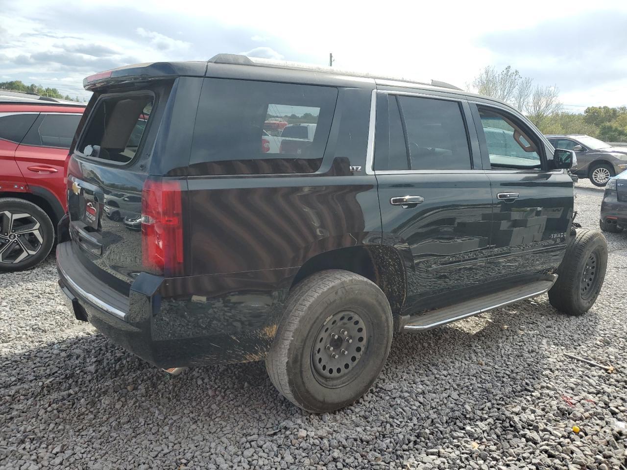 2015 CHEVROLET Tahoe