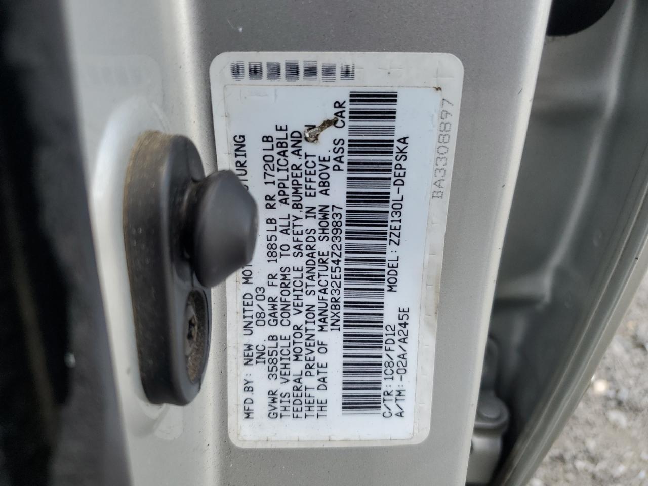 2004 TOYOTA COROLLA