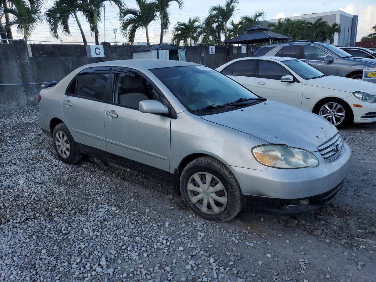2004 TOYOTA COROLLA