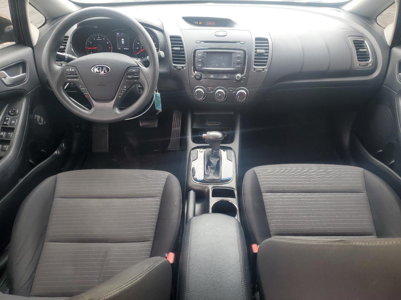 2017 KIA FORTE