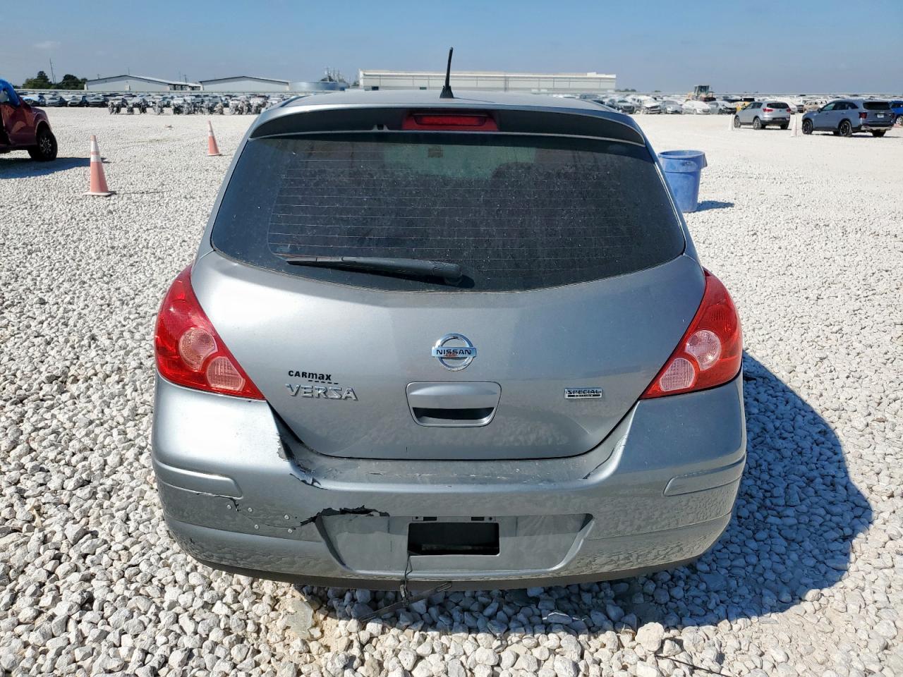 2012 NISSAN VERSA