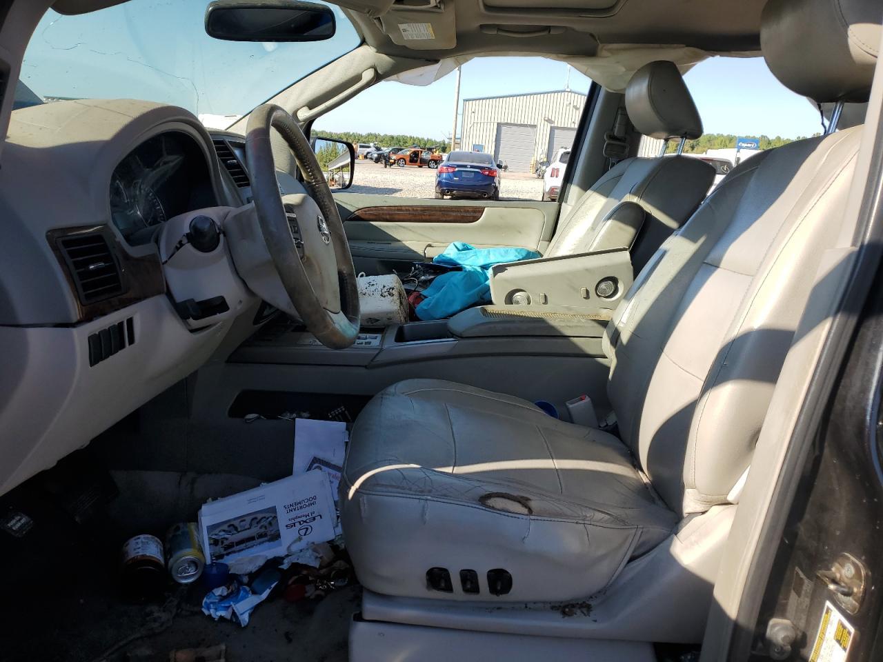 2010 NISSAN Armada