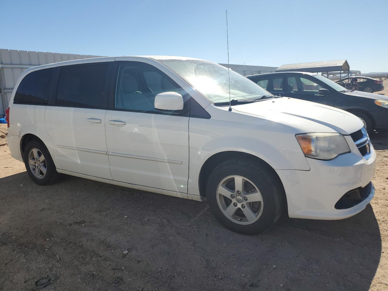 2011 DODGE GRAND CARAVAN